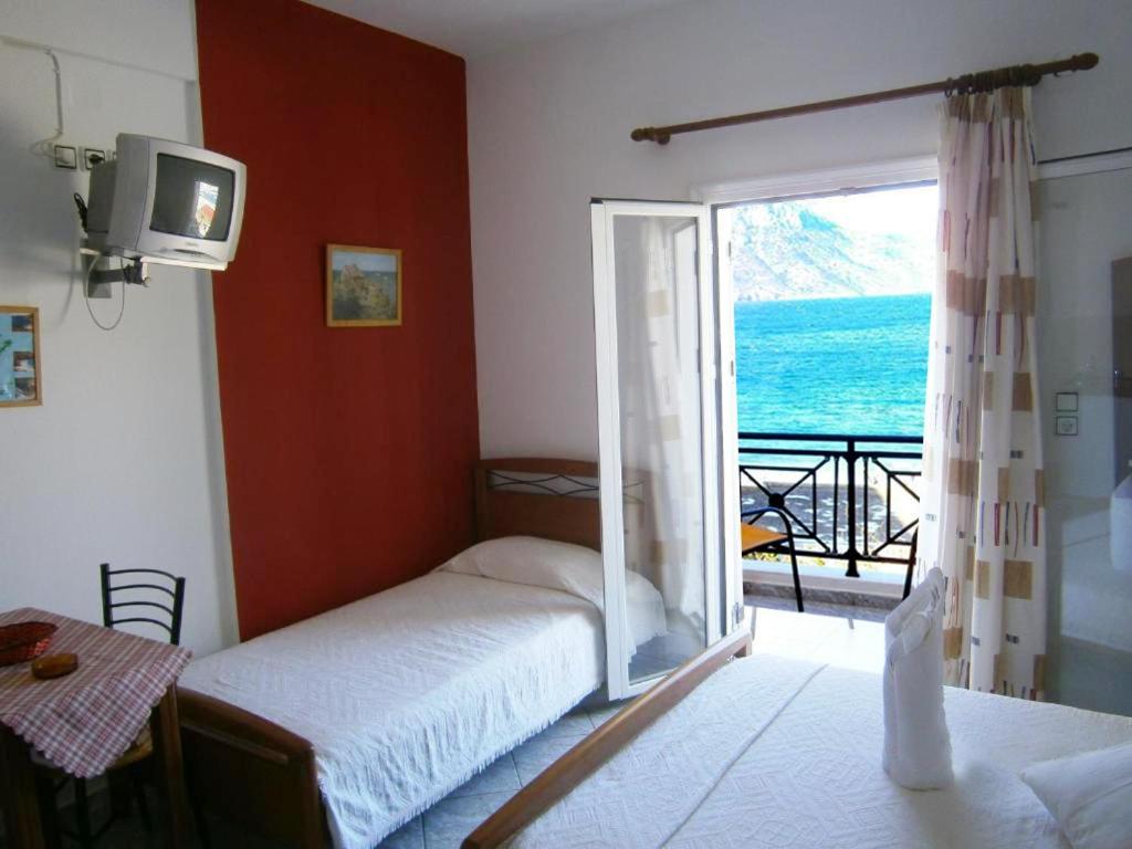 Aparthotel Costareli Fourni Ikaria Exterior foto