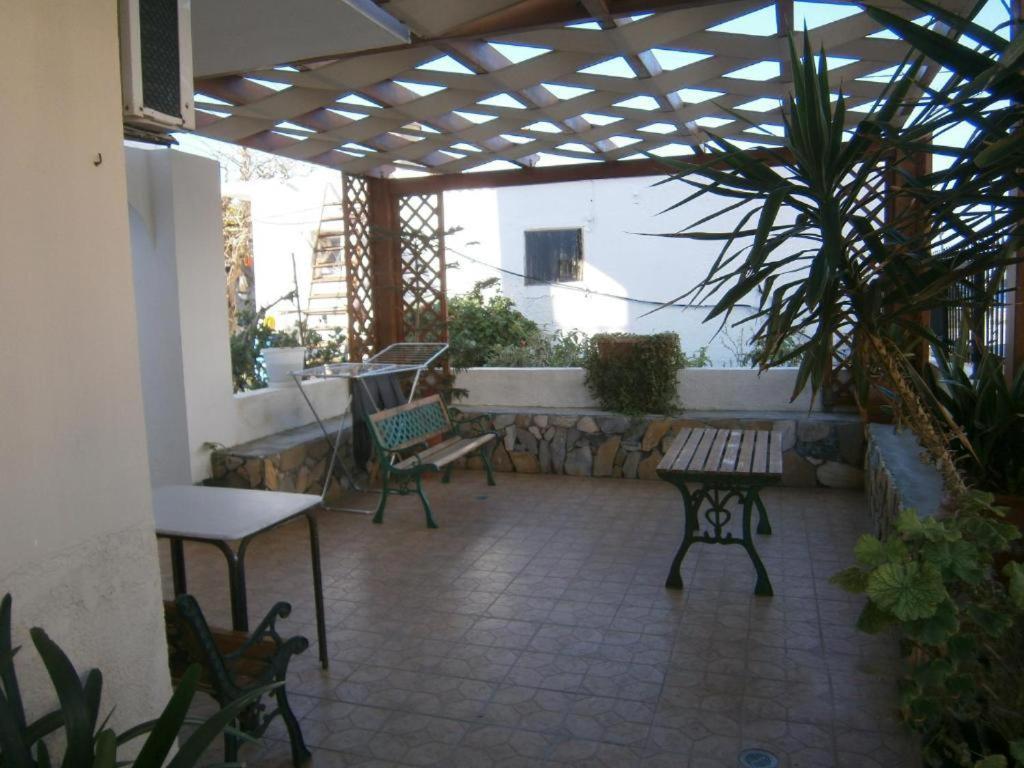 Aparthotel Costareli Fourni Ikaria Exterior foto