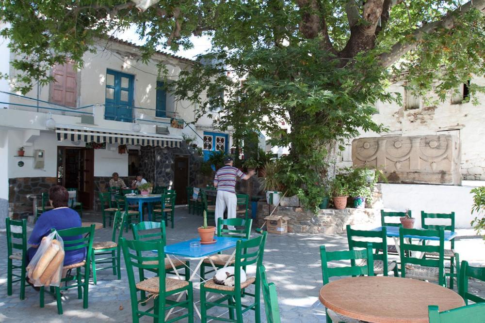 Aparthotel Costareli Fourni Ikaria Exterior foto