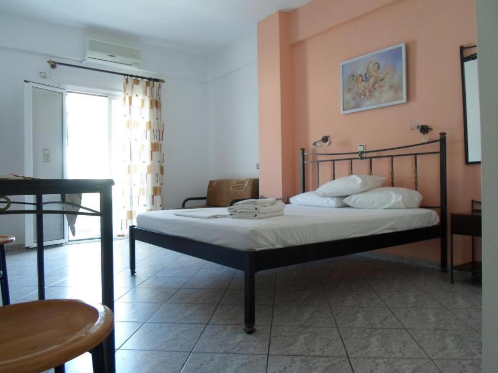 Aparthotel Costareli Fourni Ikaria Exterior foto