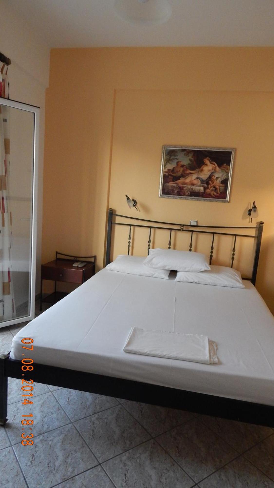 Aparthotel Costareli Fourni Ikaria Zimmer foto