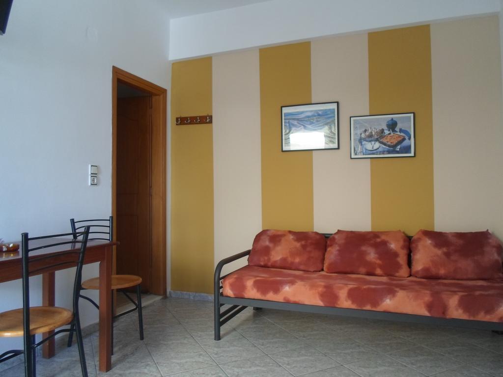 Aparthotel Costareli Fourni Ikaria Exterior foto